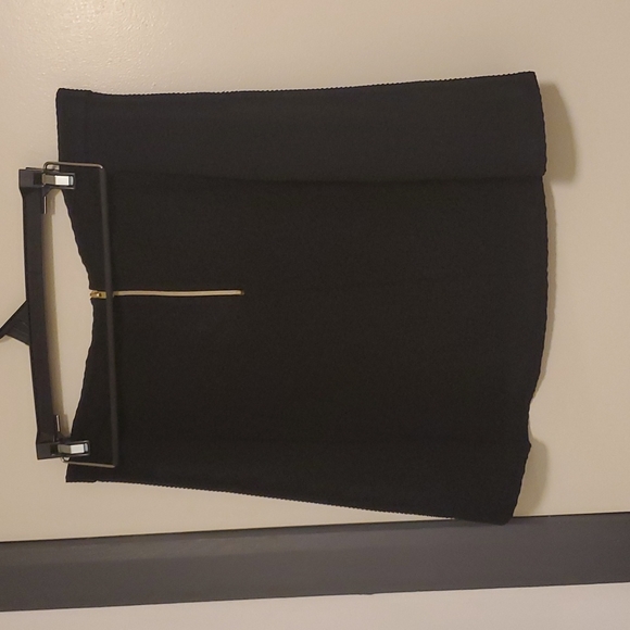 Black Large Dynamite skirt, with pockets - Picture 2 of 2